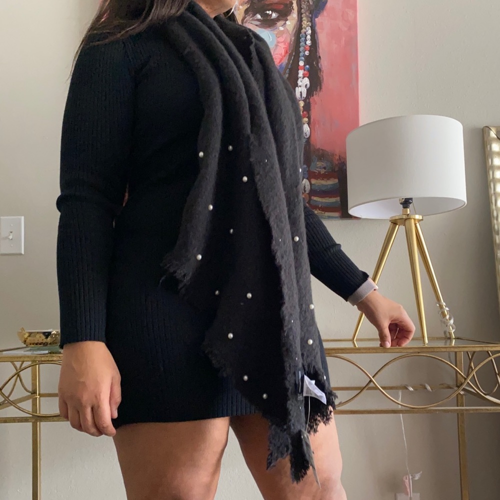 INC Faux-Pearl-Embellished Bouclé Bias Wrap - Picture 2 of 6